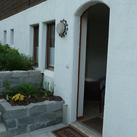 Holzji Apartment Glis ภายนอก รูปภาพ